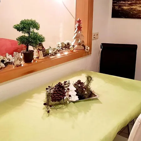 Ferienwohnung/ Ferienresidenze Manuela Appartamento *