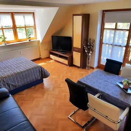 Ferienwohnung/ Ferienresidenze Manuela * Obertrubach